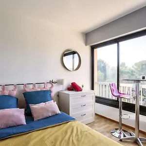Bel T2 A 5min A Pied De La Appartement