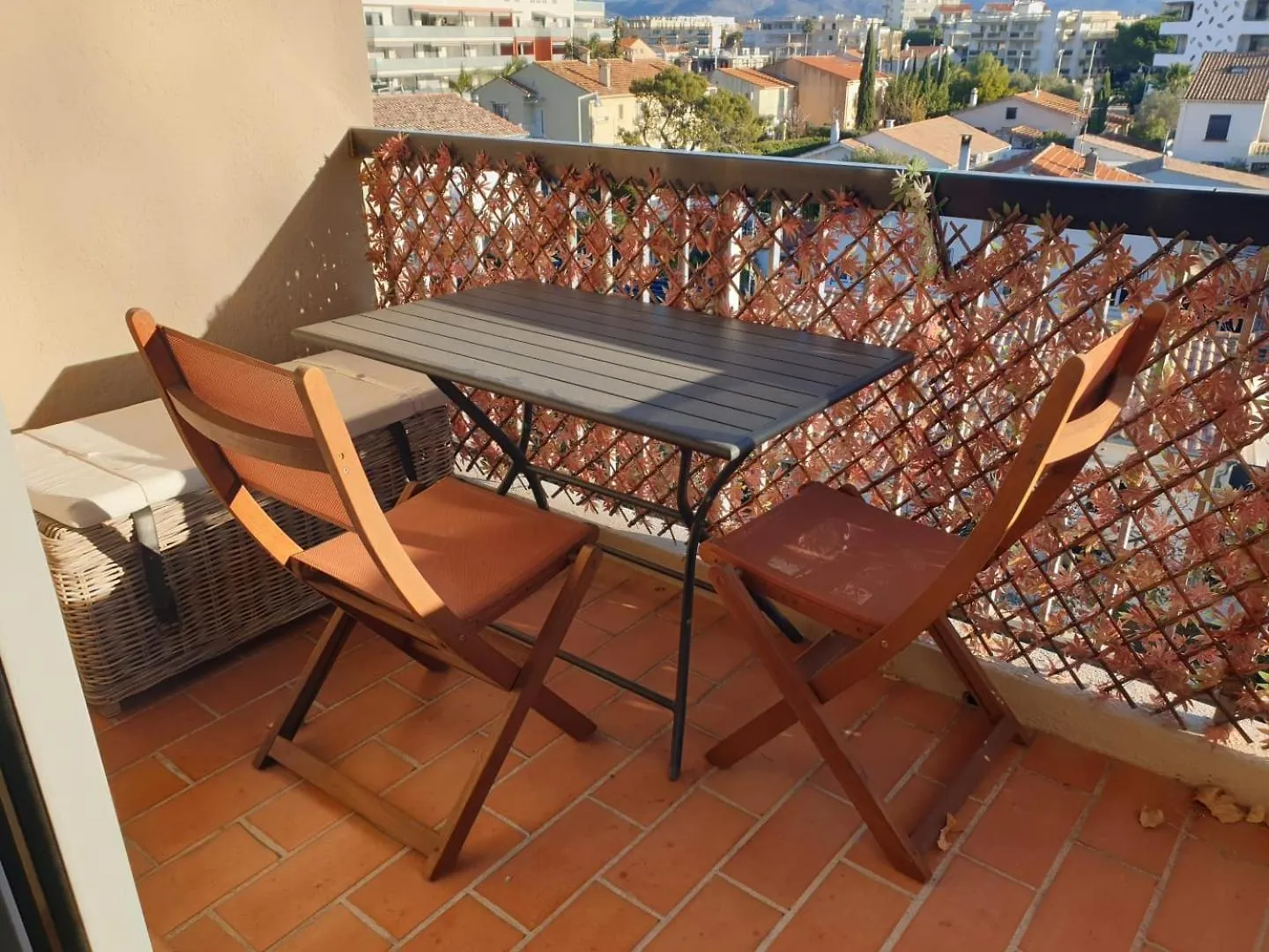 Apartment Appartement Climatise A 800M De La Plage Frejus France